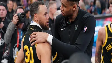 曼联揭晓新赛季球员号码：芒特7号、奥纳纳24号，霍伊伦号码待定公布。